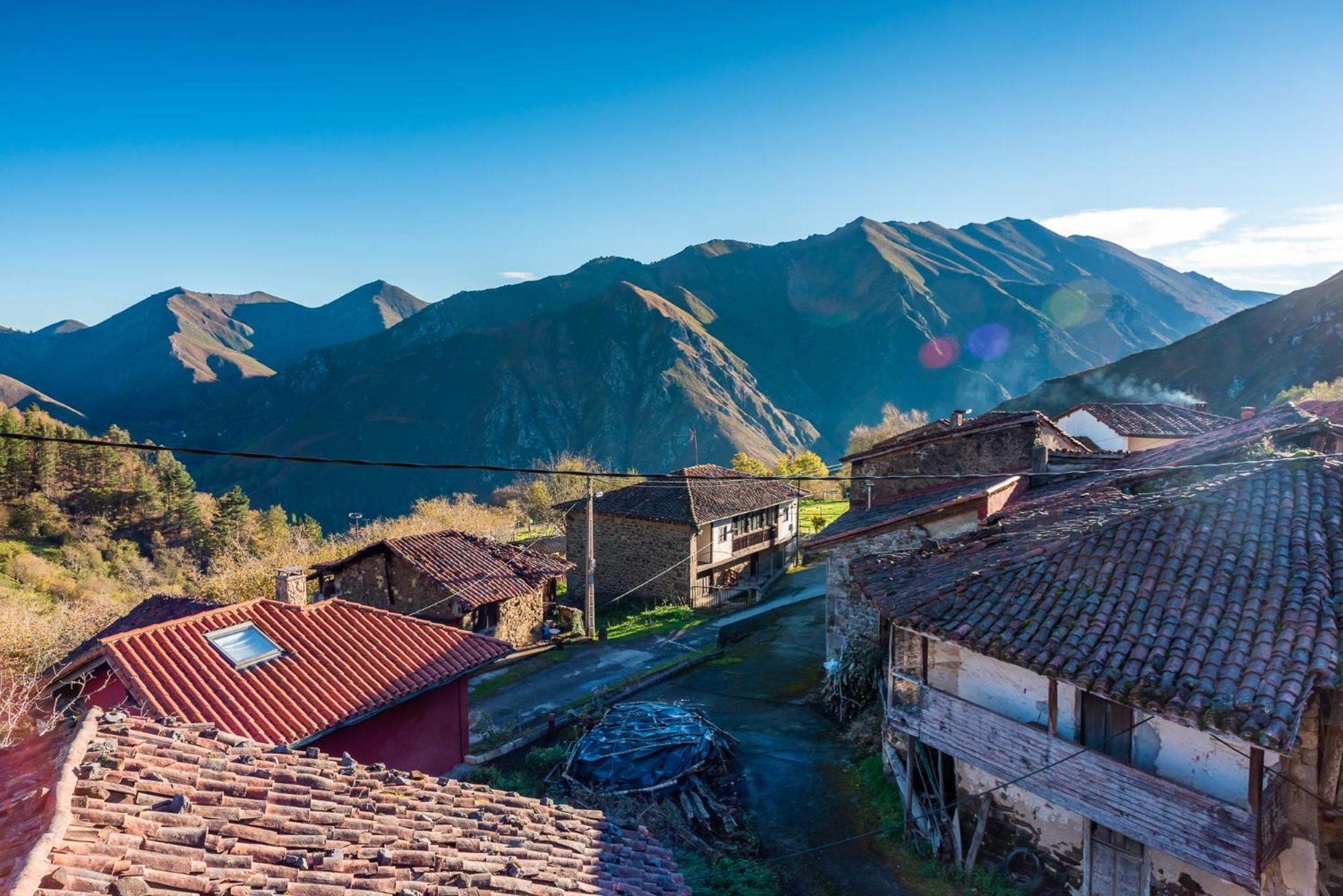Penzion Casa De Ligueria Rozapanera Exteriér fotografie